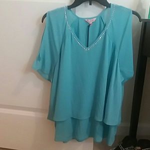 Juicy Couture high low top with tags